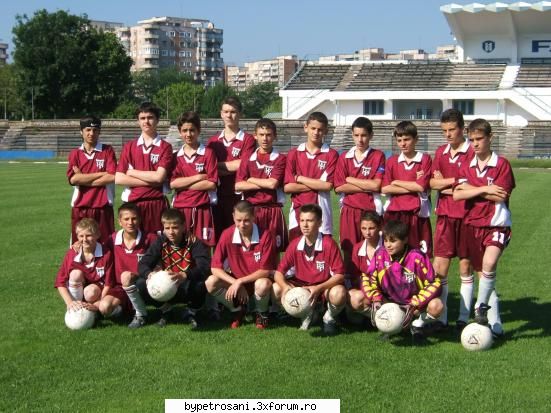 91-C - da e super echipa si cred ca ne vom califica mai - Fotbal